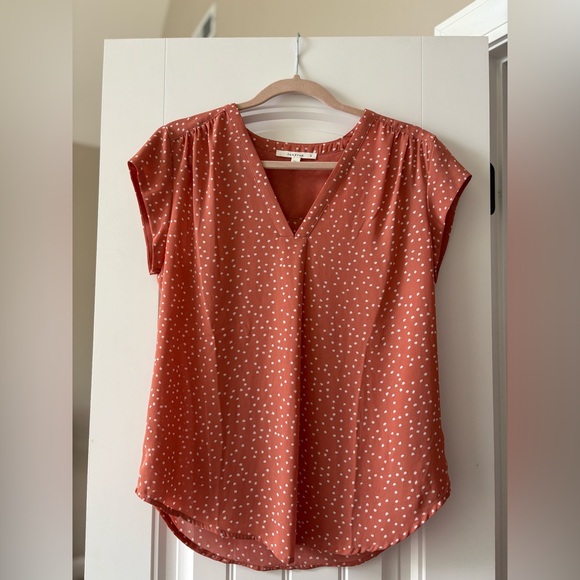 fun 2 fun Tops - fun 2 fun- Women's Coral Polka Dot V-Neck Top